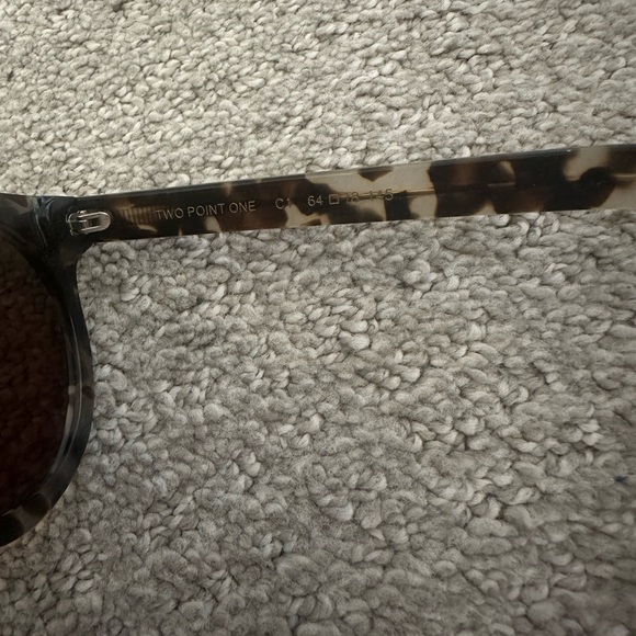 Illesteva Sunglasses main image 7